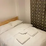 La Perato Suites